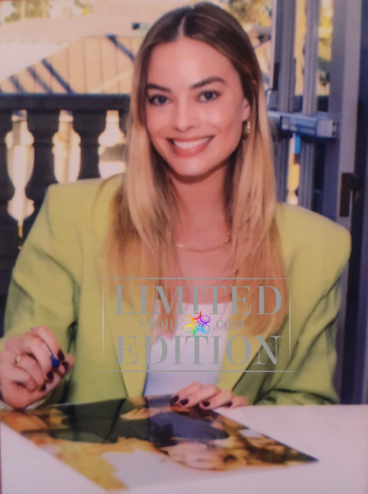 Margot Robbie signe une magnifique photo d'actrice.