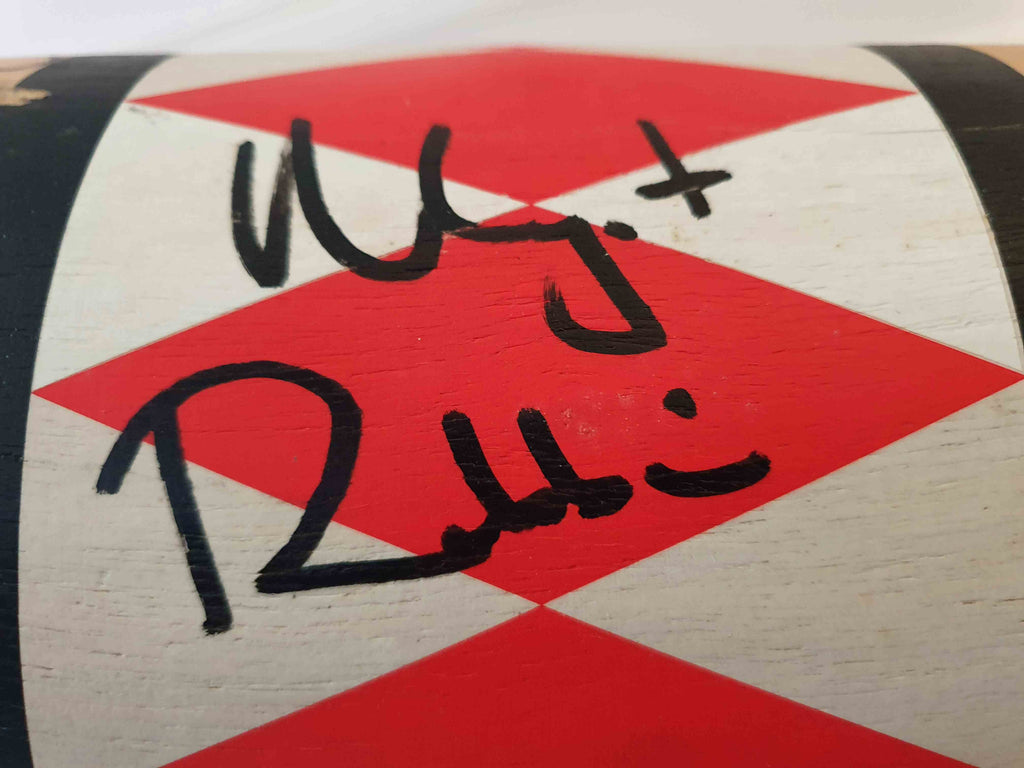 Maillet Harley Quinn Suicide Squad signé par Margot Robbie