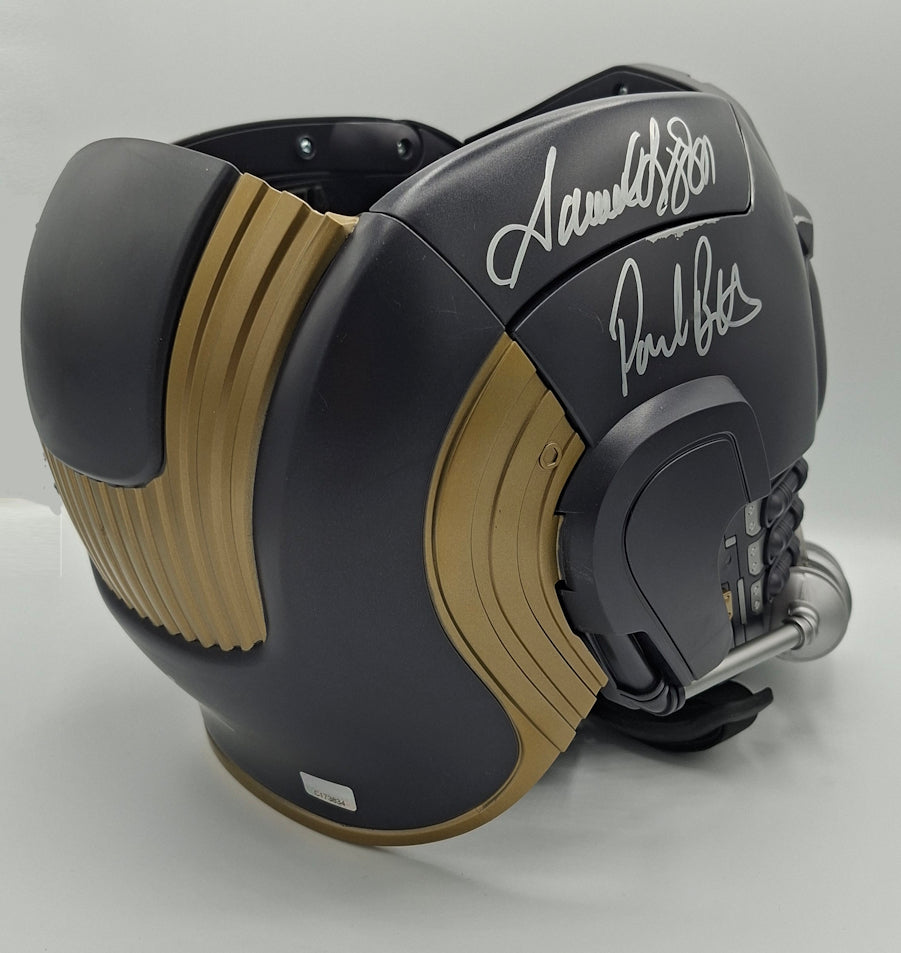 4人のアベンジャーズによるサイン入り『ガーディアンズ・オブ・ギャラクシー』電子ヘルメット。Celebrity Authentics 鑑定書付き
