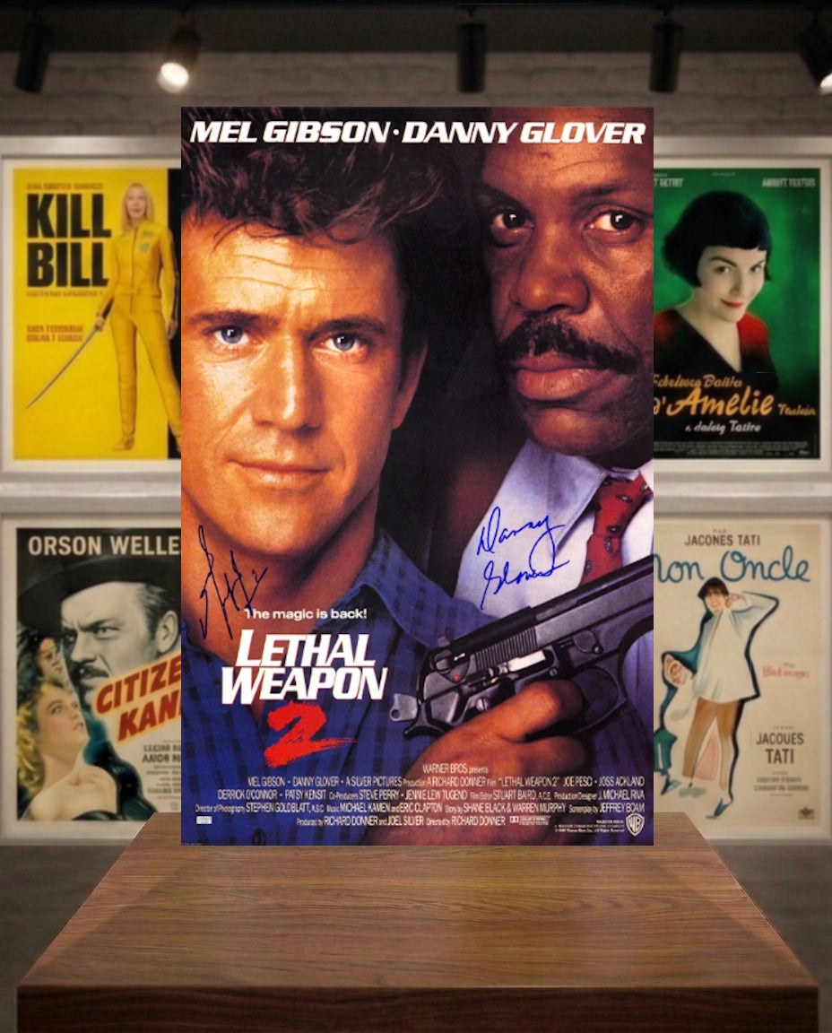 Poster L'arme fatale 2 signée par Mel Gibson et Dany Glover