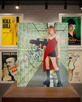 Milla Jovovich Resident Evil autographe sur photo