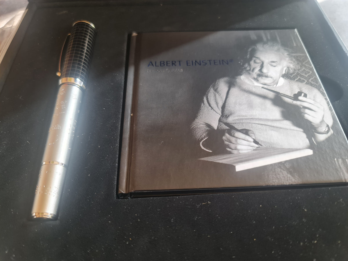 Stylo plume Montblanc Albert Einstein LE 3000 Limited Edition