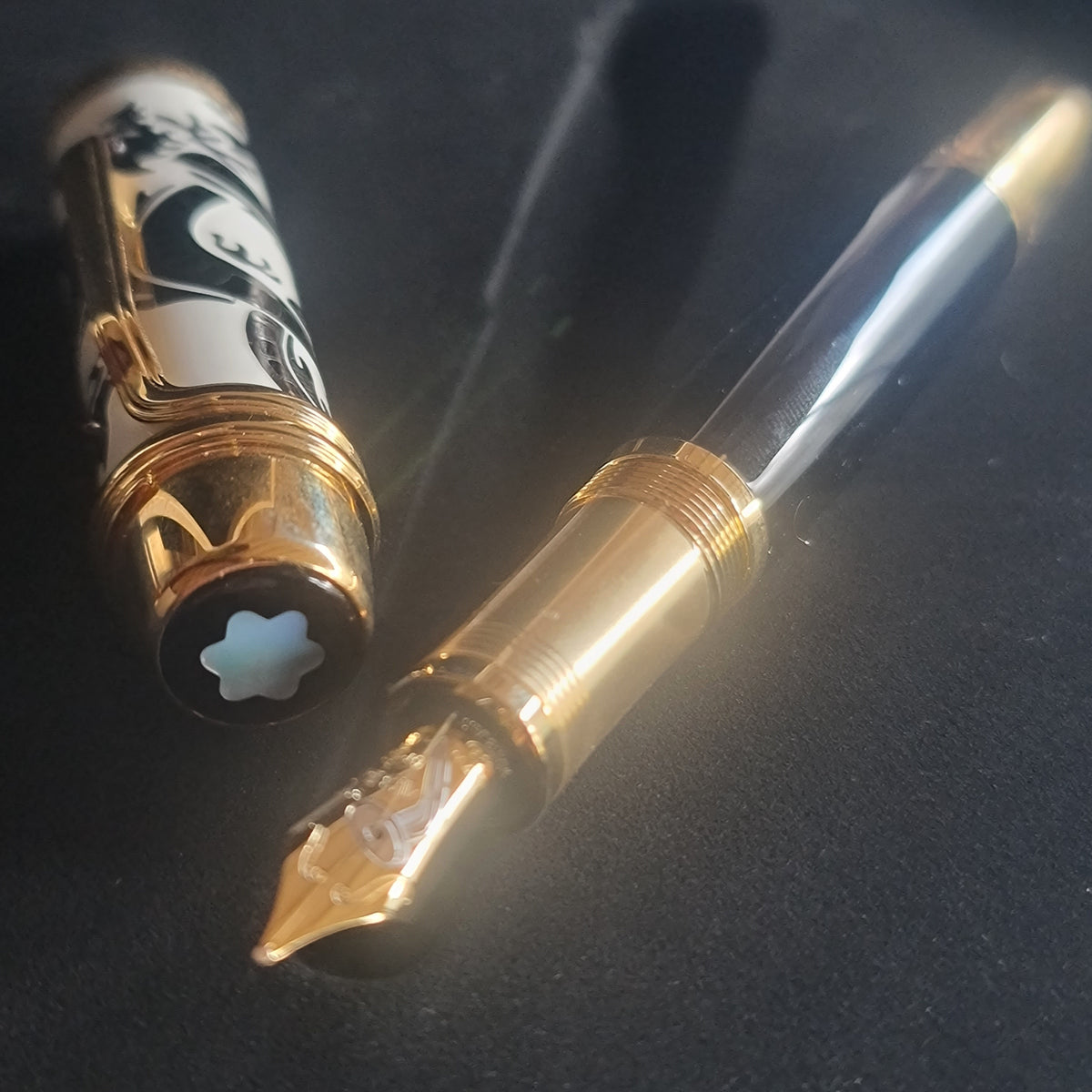 Montblanc Luciano Pavarotti L.E. 888 Stylo plume Patron of Art Edition Limitée