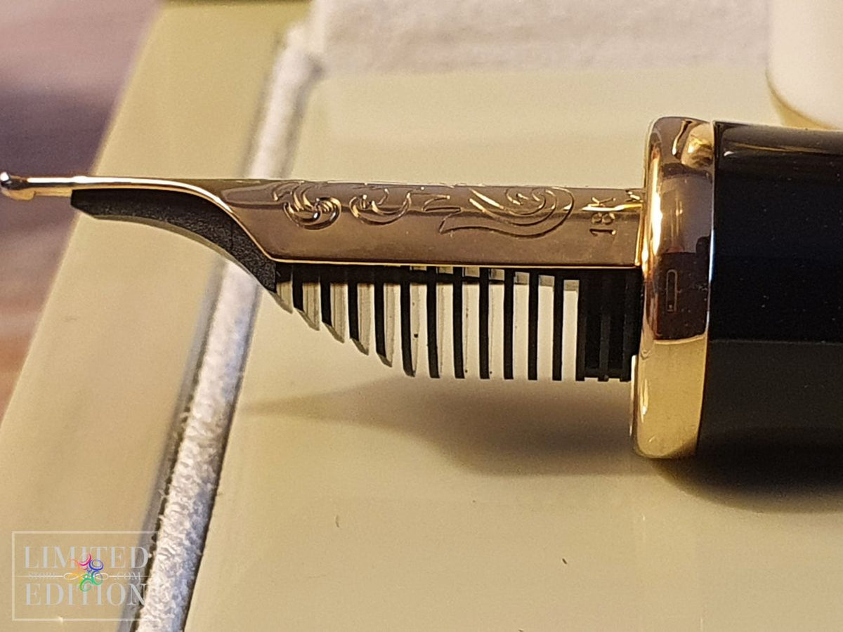 Stylo plume MONTBLANC Marquise de Pompadour 4810