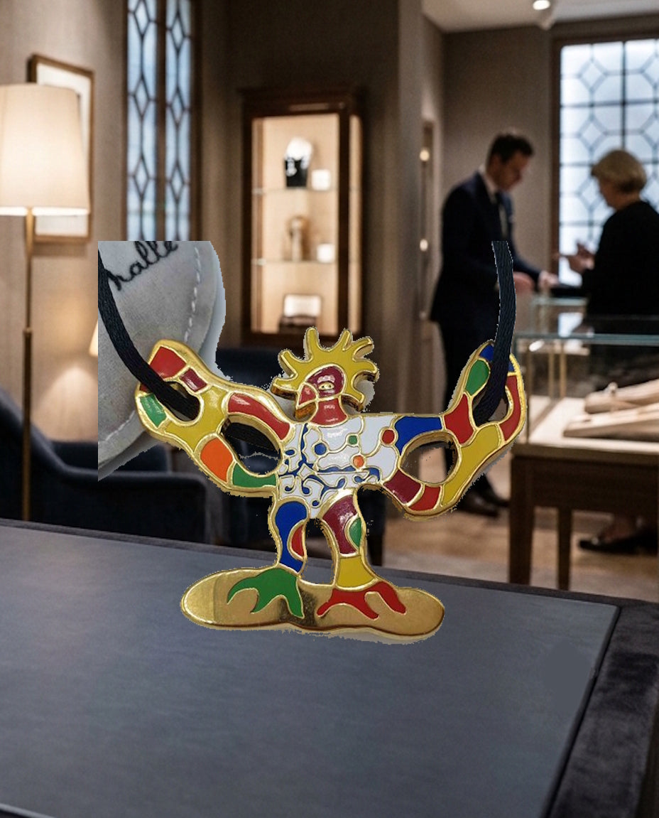 L'oiseau de feu, Collier et broche Niki de Saint Phalle