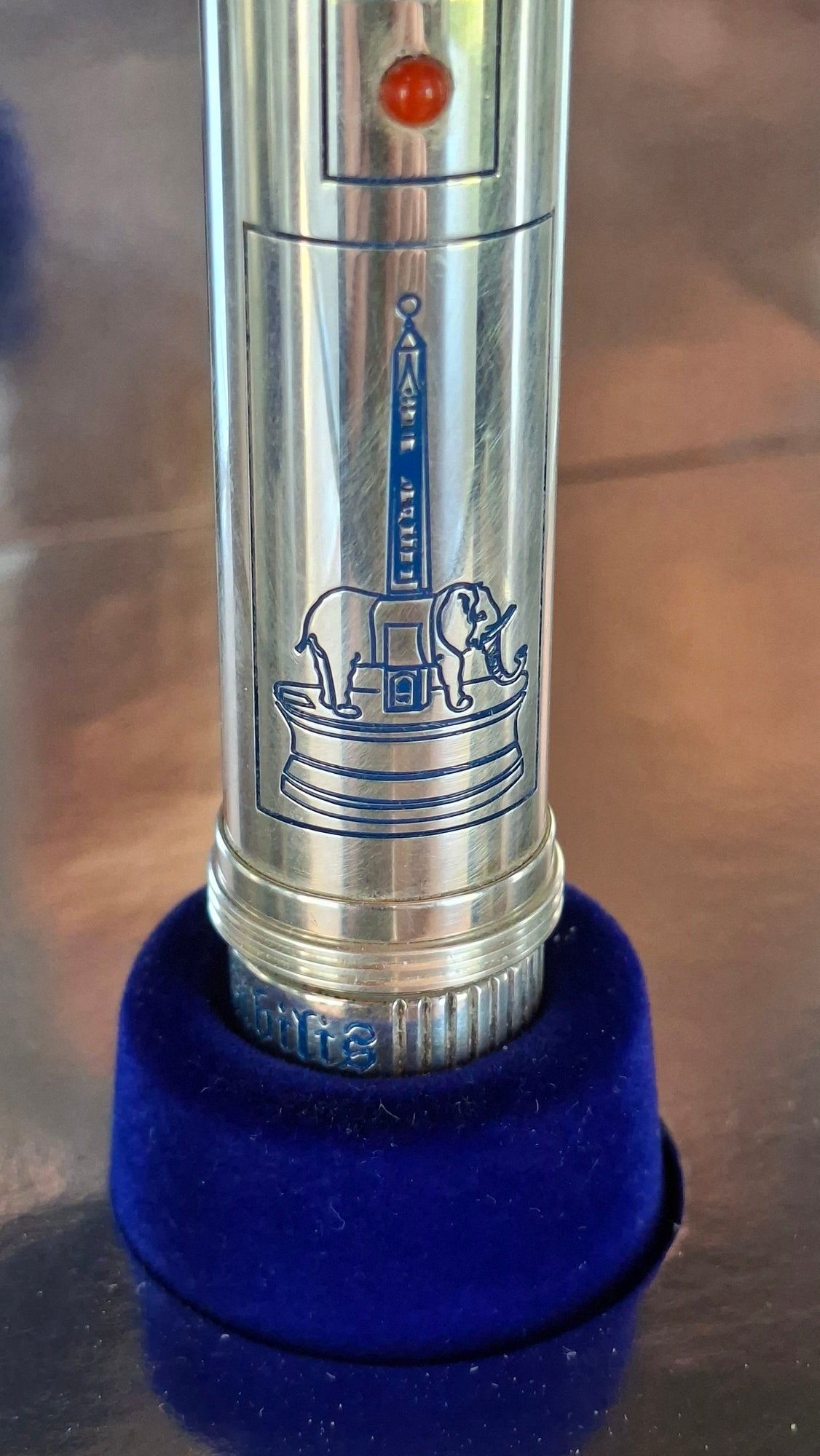 Omas Stylo plume Invisibilis Edition limitée 1235