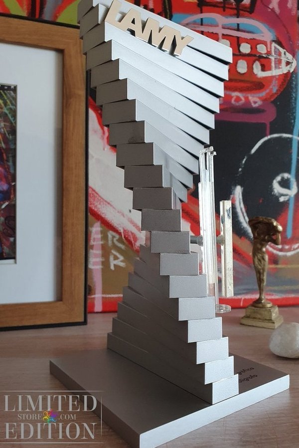 PLV artistique des stylos LAMY