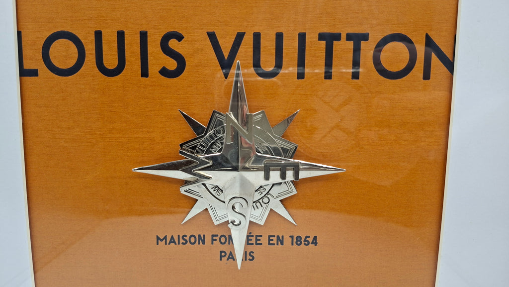 Exceptionnel ! Prototype de Rose des vents de la maison Louis Vuitton