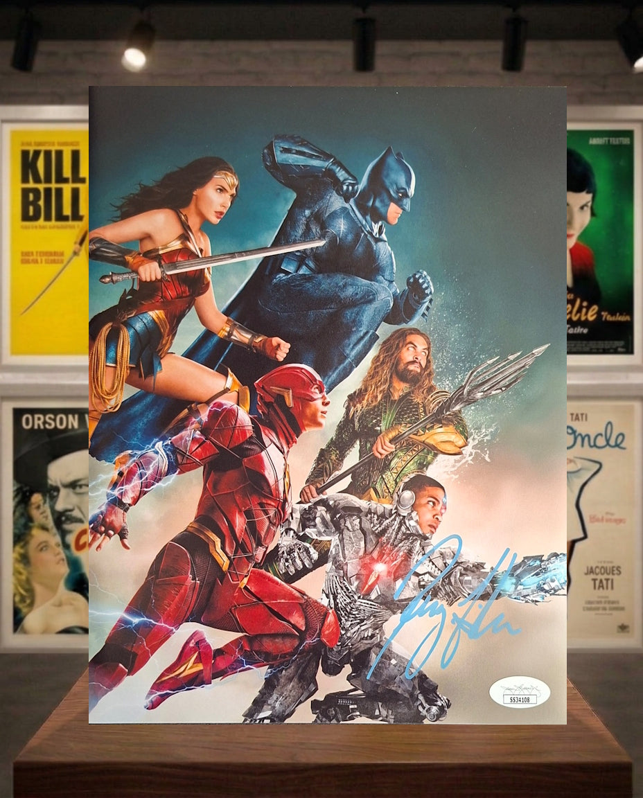 Poster Justice League avec autographe de Ray Fisher - DC COMICS - JSA