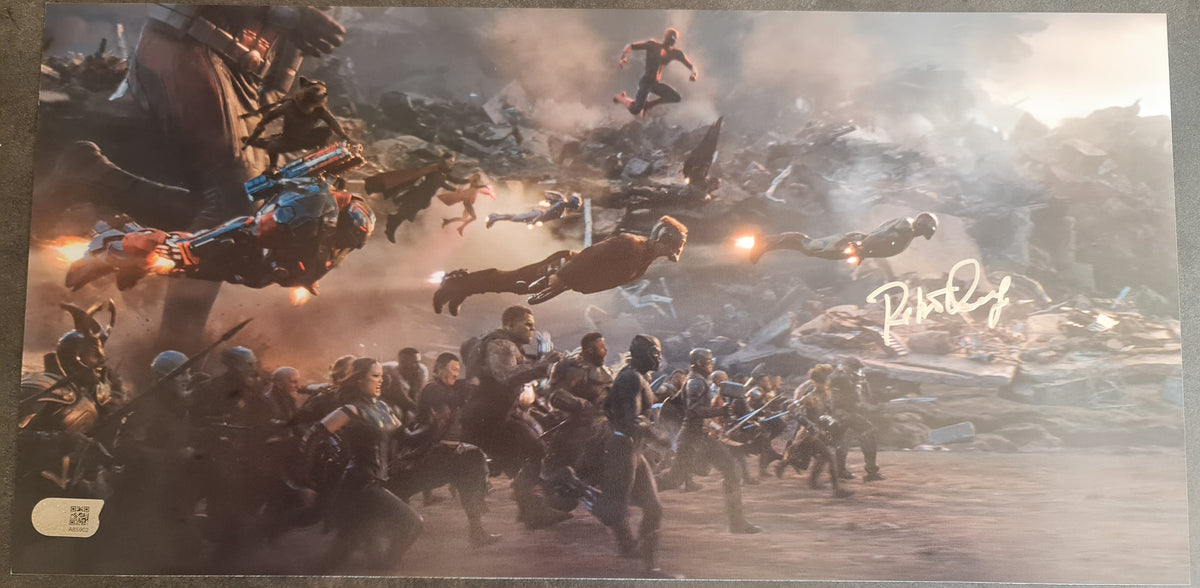 Robert Downey Jr autographe sur poster Avengers: Endgame SWAU