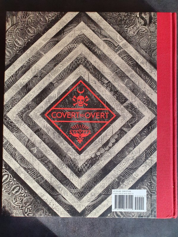 Livre d'art signé par Shepard Fairey OBEY