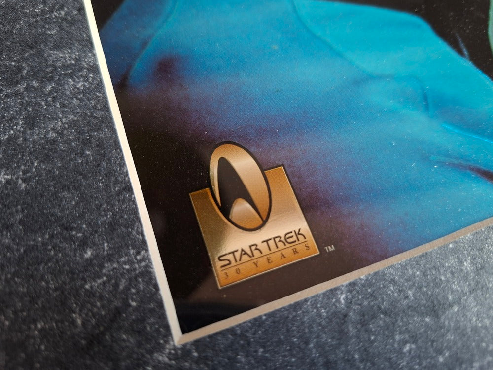 Star Trek Profiles poster encadré. Edition limitée