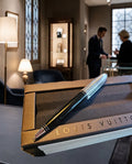 Stylo Louis Vuitton Doc Laq noir et argent