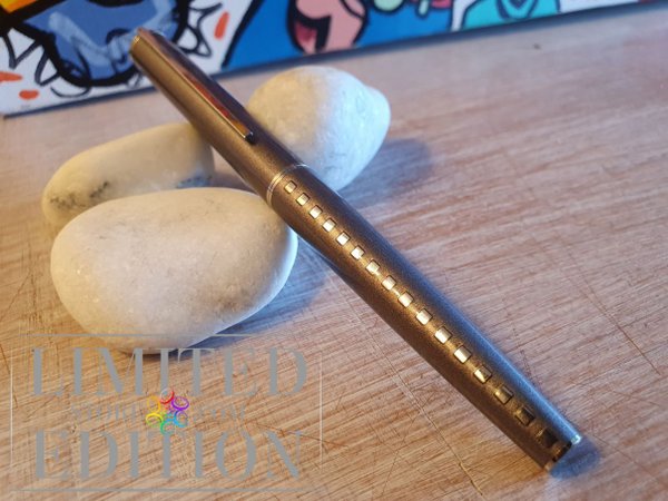 Stylo plume Jet Line Louis Vuitton