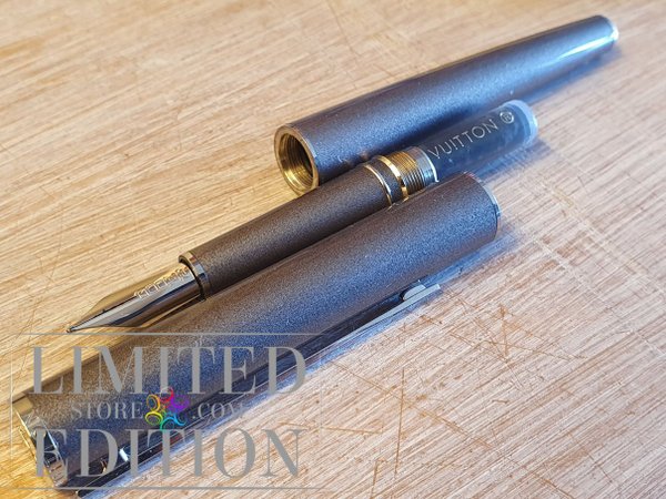 Stylo plume Jet Line Louis Vuitton