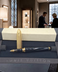 Stylo bille Louis Vuitton Doc Lac noir et or