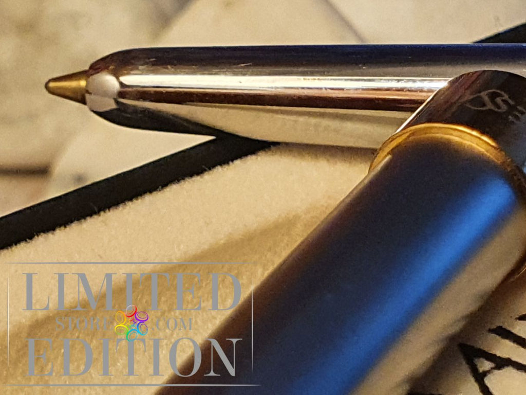 Stylo bille YVES SAINT LAURENT