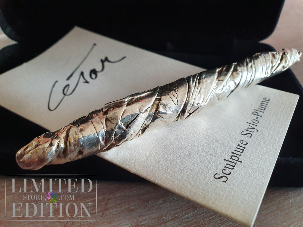 Stylo plume compression CESAR