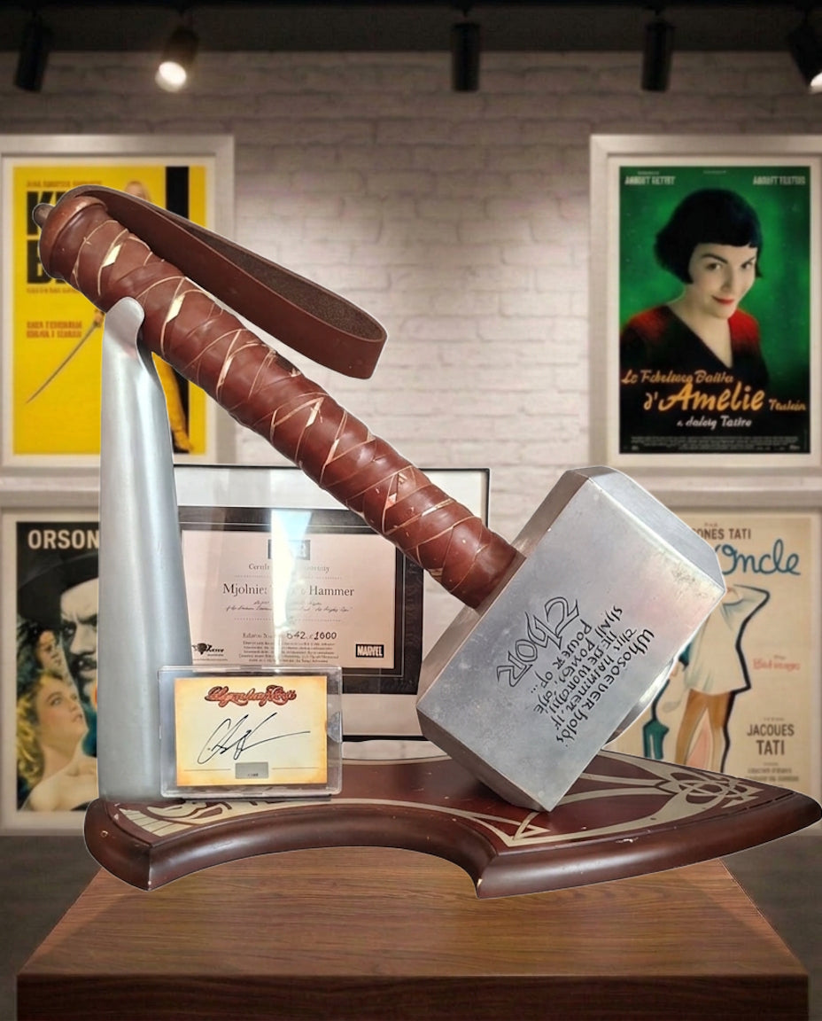 Autographe de Chris Hemsworth + Mjolnir édition limitée - Celebrity Authentics Marvel Avengers