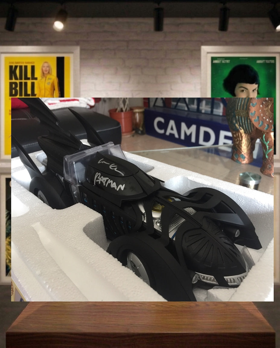 Batmobile signée par Val Kilmer Batman Forever