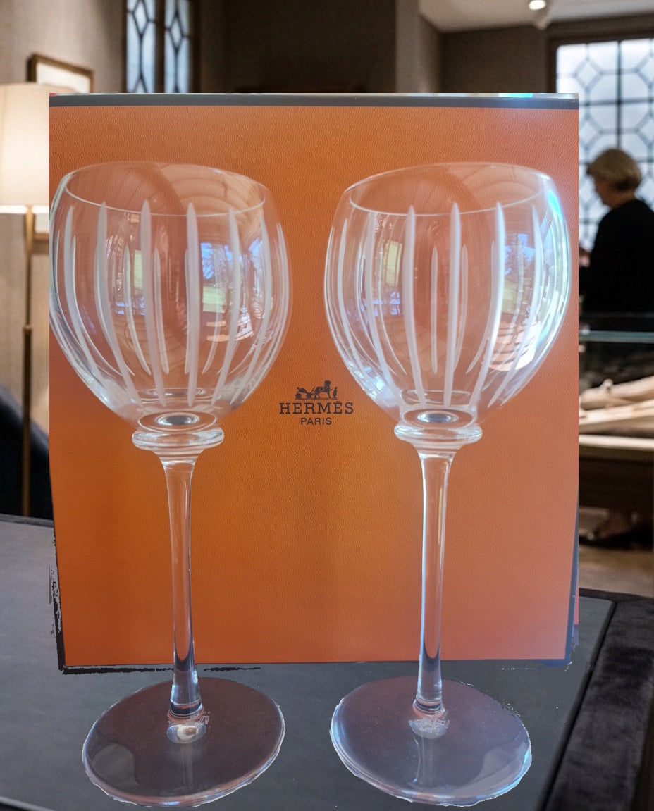 Deux verres à vin en cristal Hermès modèle Fanfare