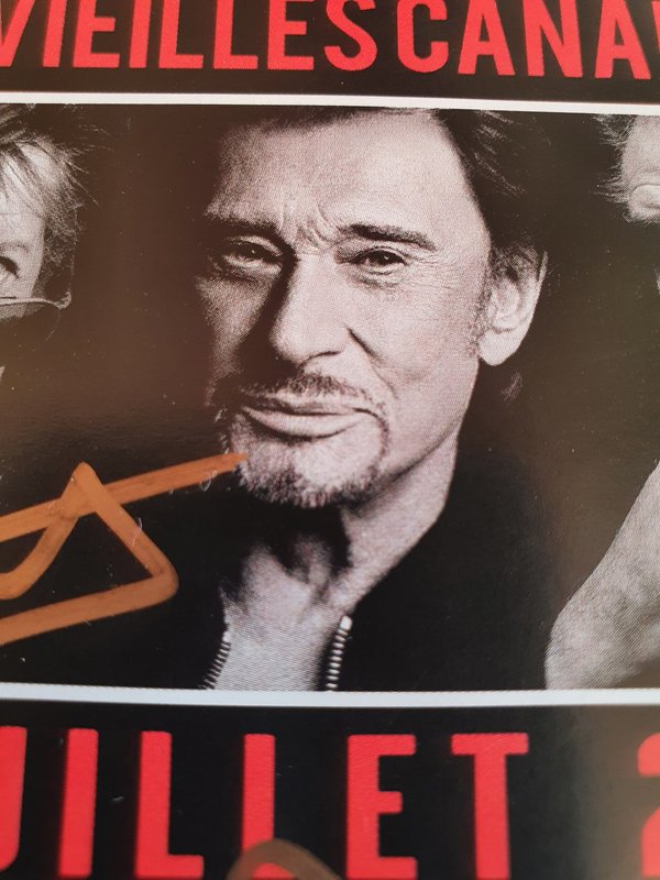 Exceptionnel flyer Les Vieilles Canailles signé par Dutronc Hallyday et Mitchell