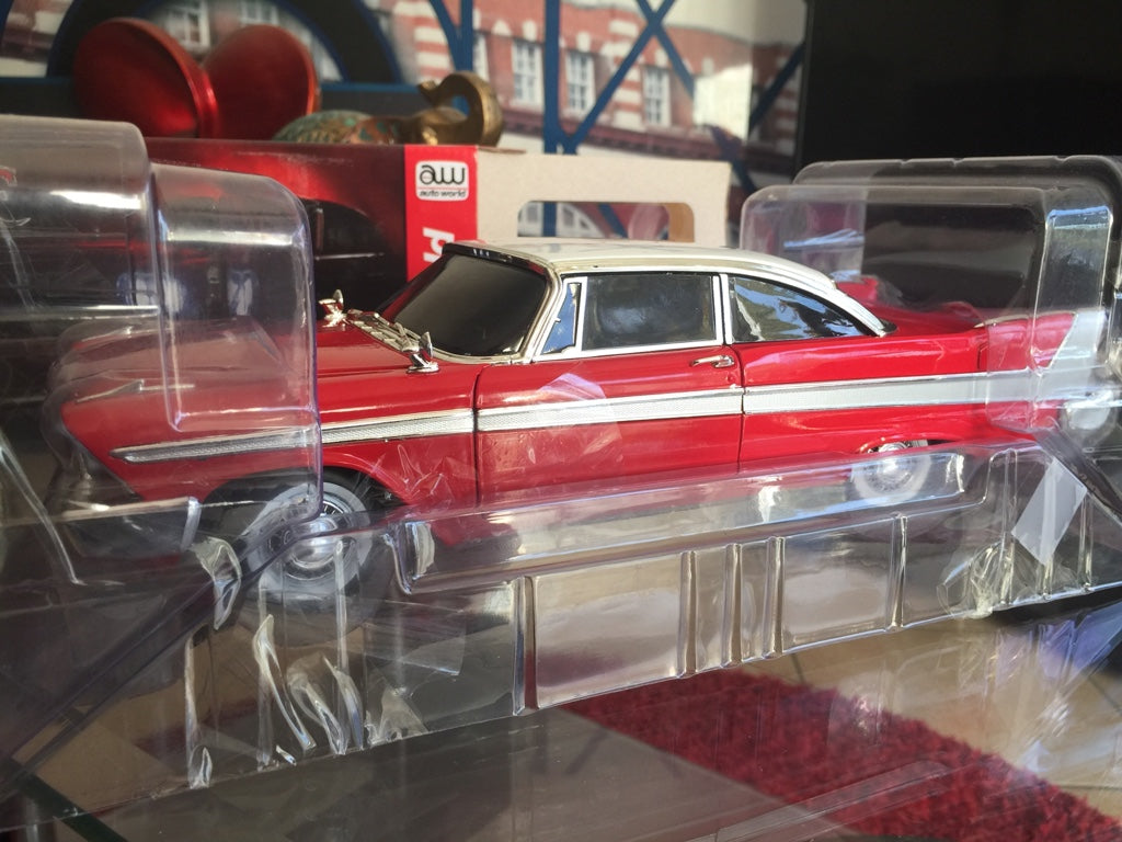 Voiture Christine signée par John Carpenter autographe