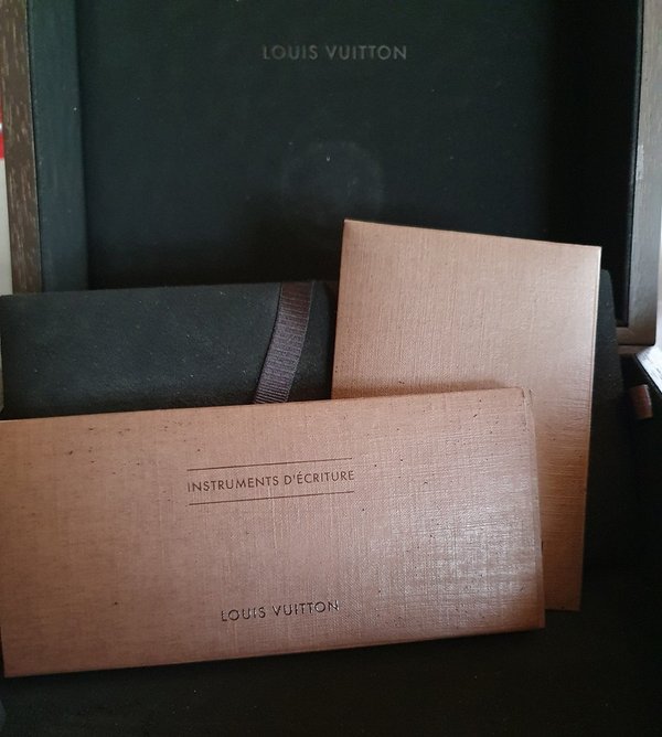 Spirit Palladium Fountain Pen - Louis Vuitton