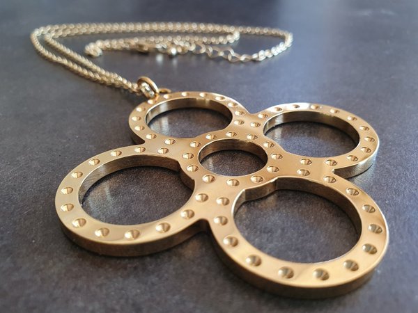 Collier pendentif fleur Louis Vuitton