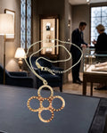 Collier pendentif fleur Louis Vuitton