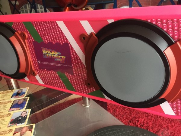Hover Board Back to the Future 2, signed by full cast
