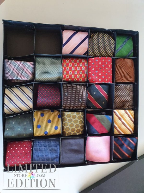 23 cravates Yves Saint-Laurent, Burberry's, Cerruti, Hugo Boss...