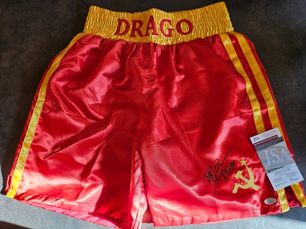 Short de boxe signé par Dolf Lundgren aka Drago, Rocky IV